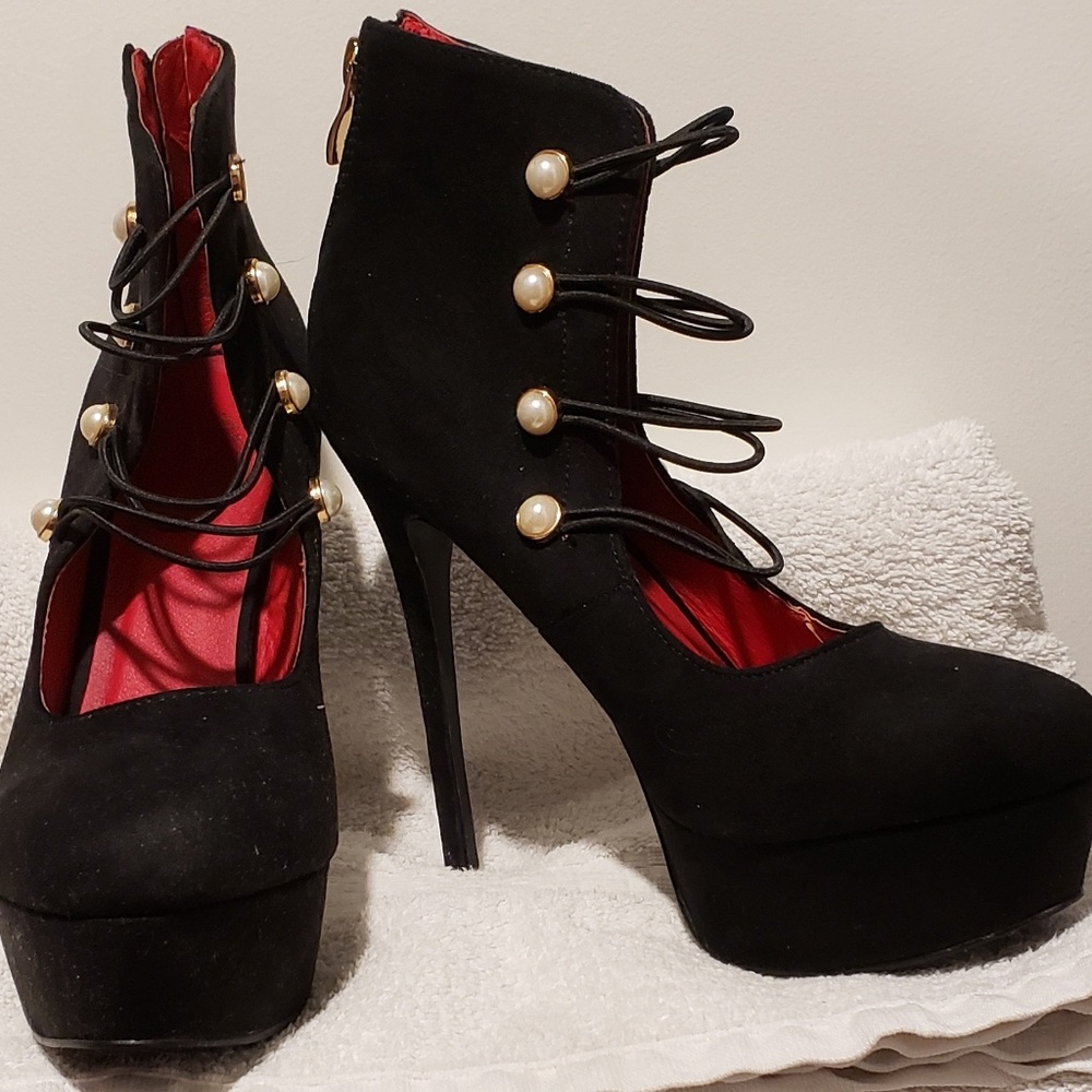 Darling Pearl button high heel ankle boots